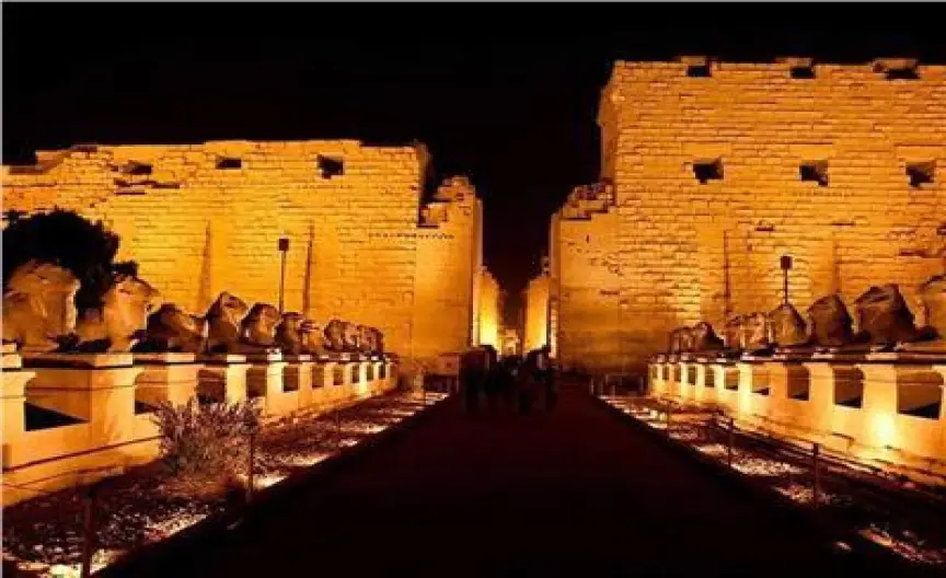 Tour to Abu Simbel Temples by Flight